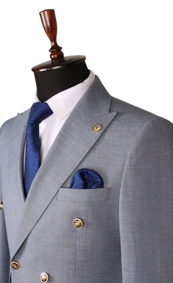 Light Gray Double-Breasted Plaid Suit